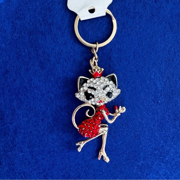 Accessories - Sassy Cat Keychain or purse charm gold tone with rhinestones 5”